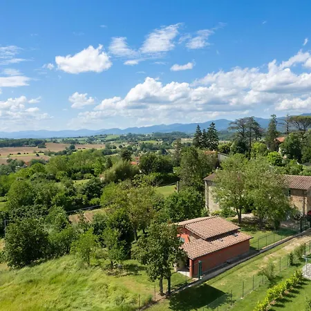 Mirandola By Interhome Vicchio